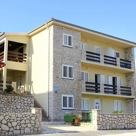 Apartment With A Parking Space Pag - 9388 Pag Town