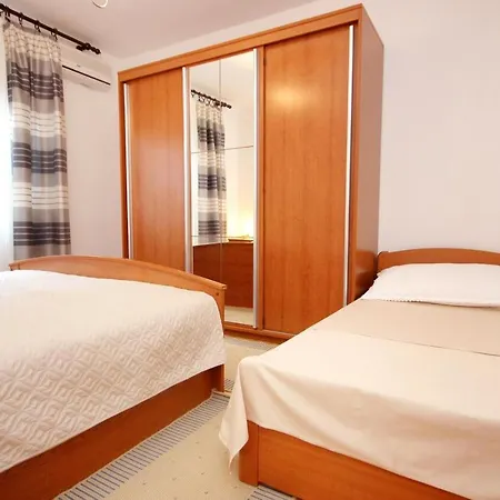 Διαμέρισμα With Parking Space Pag - 9388